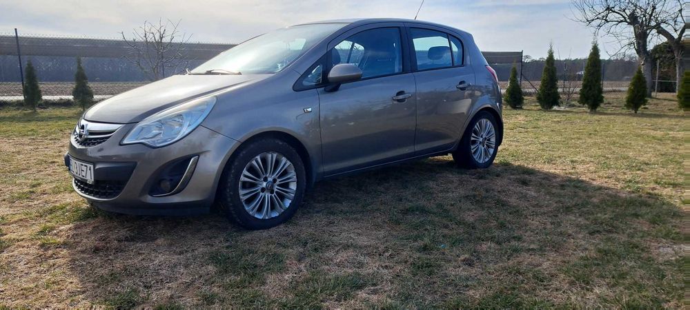 Opel corsa 2012  14.900 OKAZJA !!!