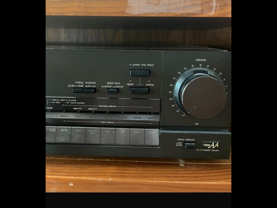 Legendarny wzmacniacz Technisc SU-V90 D