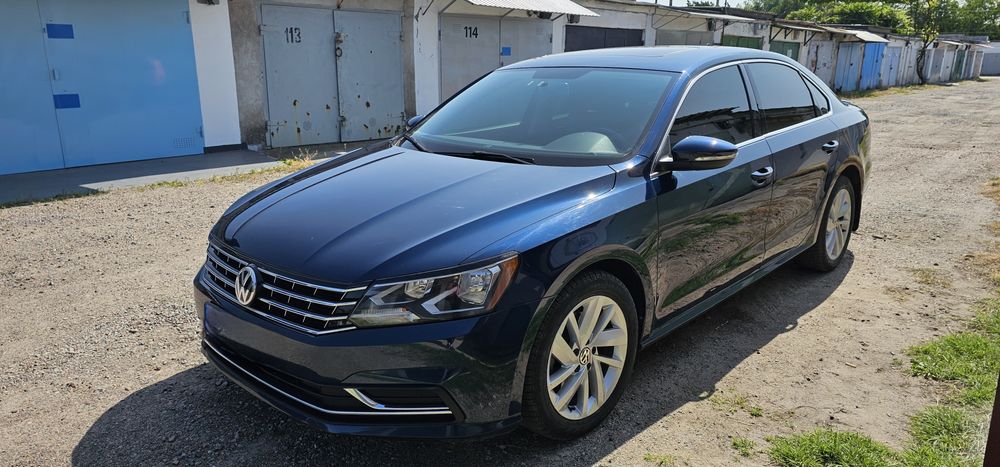 VOIKSWAGEN B8 Passat 2017