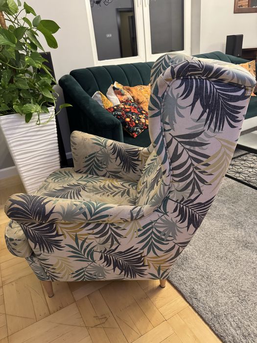 Używany fotel wraz z podstawka pod nogi z Ikea