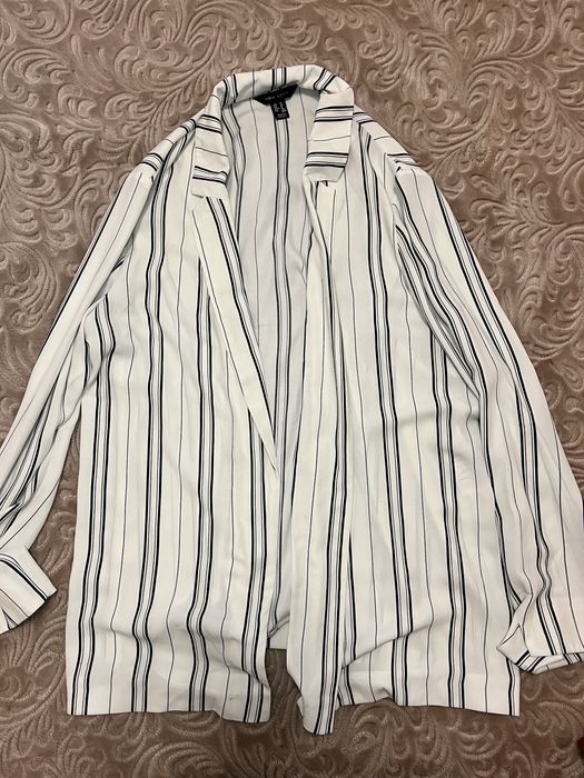 Зручна літня накидка!