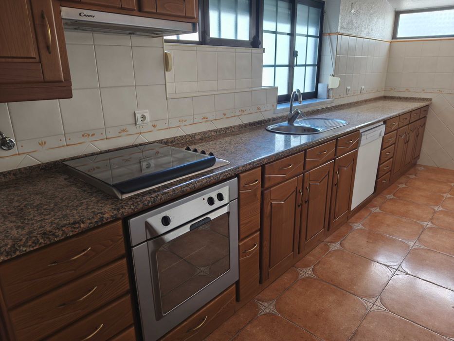 Moradia T2, para arrendamento