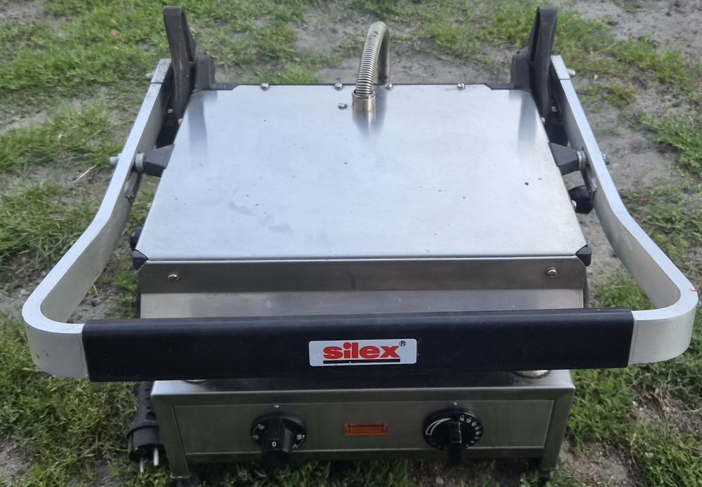 Grill kontaktowy Silex T-323 i nie używany Silex T-326