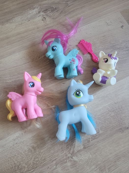 Zestaw jednorożców