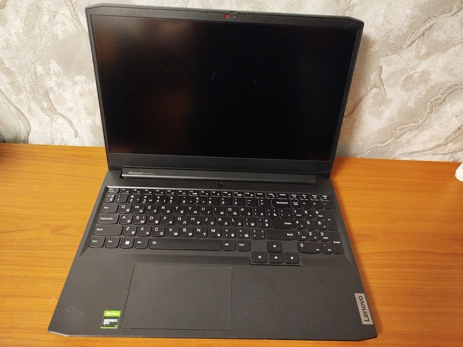 Ігровий ноутбук Lenovo IdeaPad Gaming 3 (Ryzen 5 / 16GB / 512GB SSD / GTX 1650)