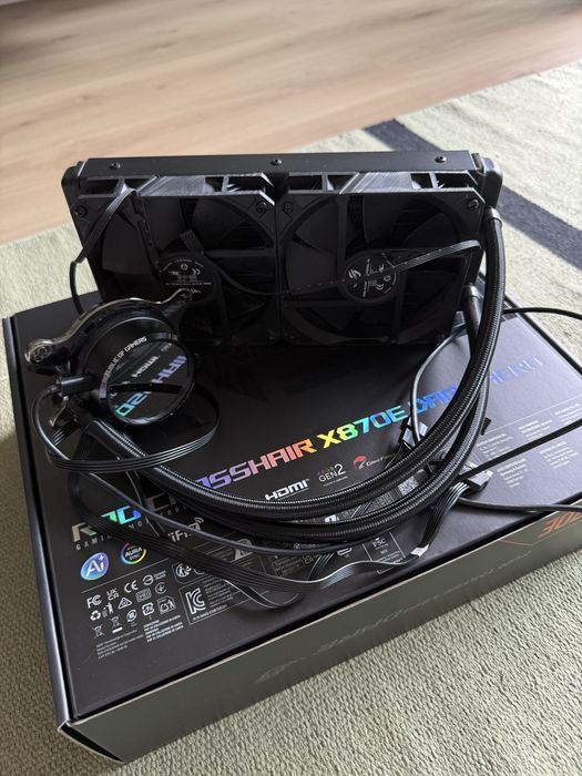 ASUS ROG Ryuo 240 ARGB – chłodzenie wodne AIO 240 mm OLED