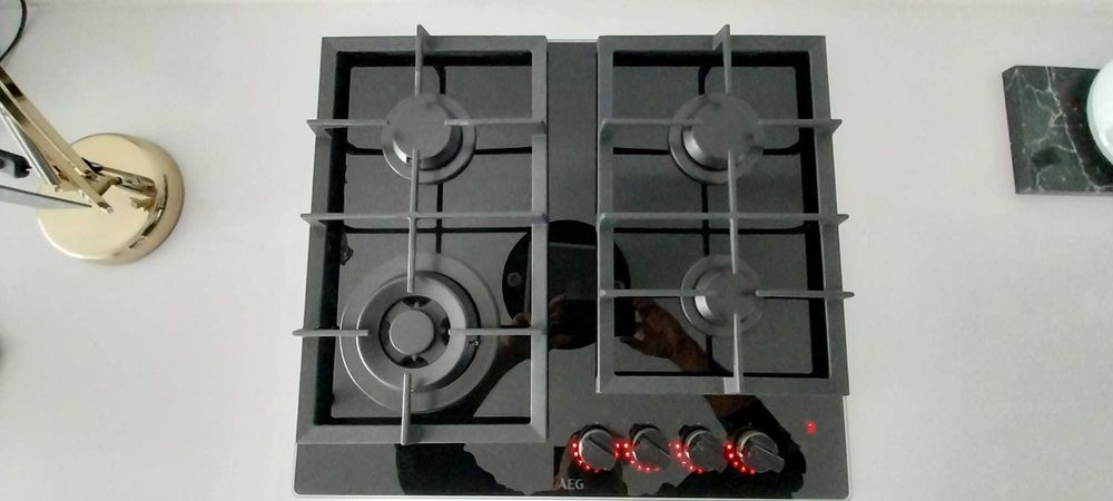 placa a gás AEG nova