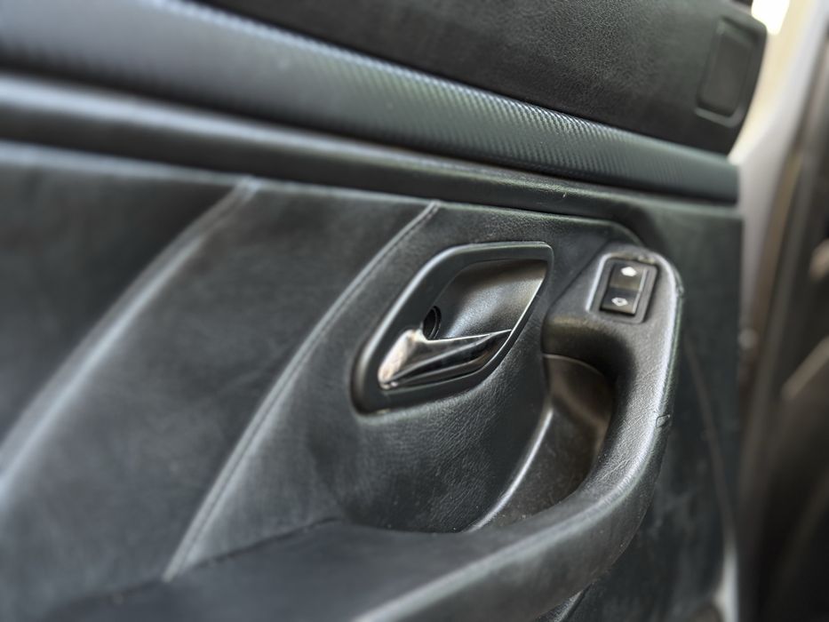 Продам BMW E39 528i