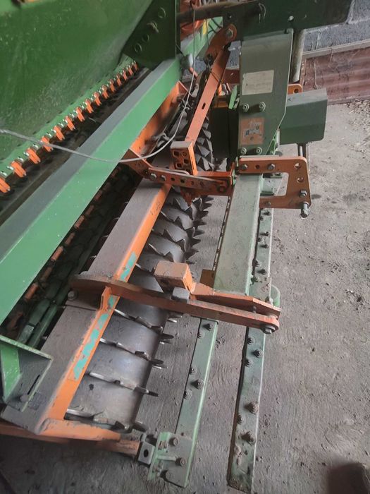 Agregat uprawowo siewny Amazone AD301 specjal