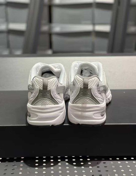 New Balance 530 White Silver Metallic R.38.5