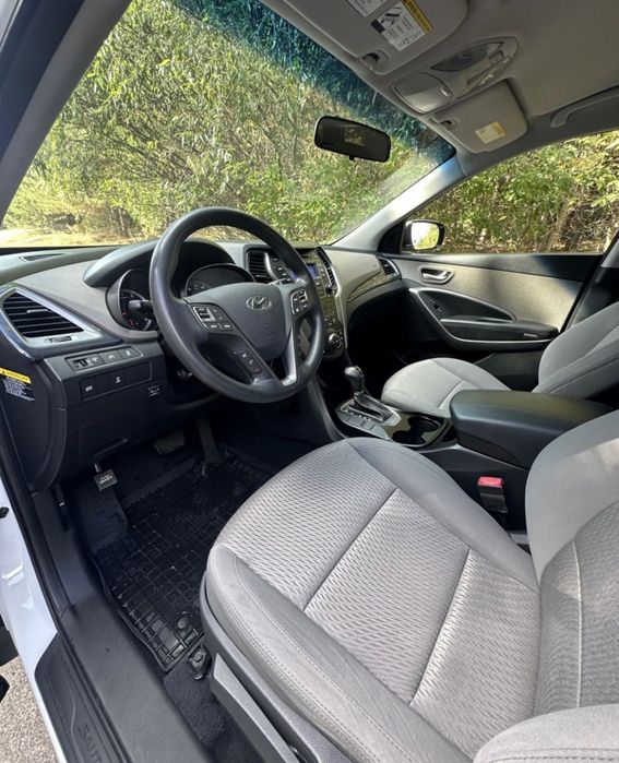 Hyundai Santa Fe 2015 року