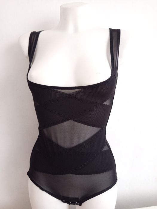 Wyszczuplające body r.M