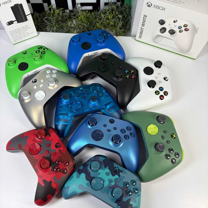 Геймпад Бездротовий Microsoft Xbox Series Джойстик Майкрософт Б/У