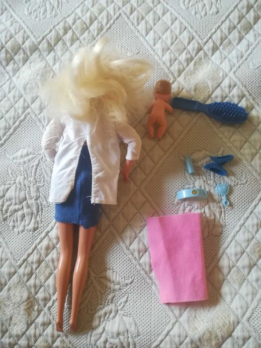 Boneca Dr. Barbie (Ref. 15803) de 1995