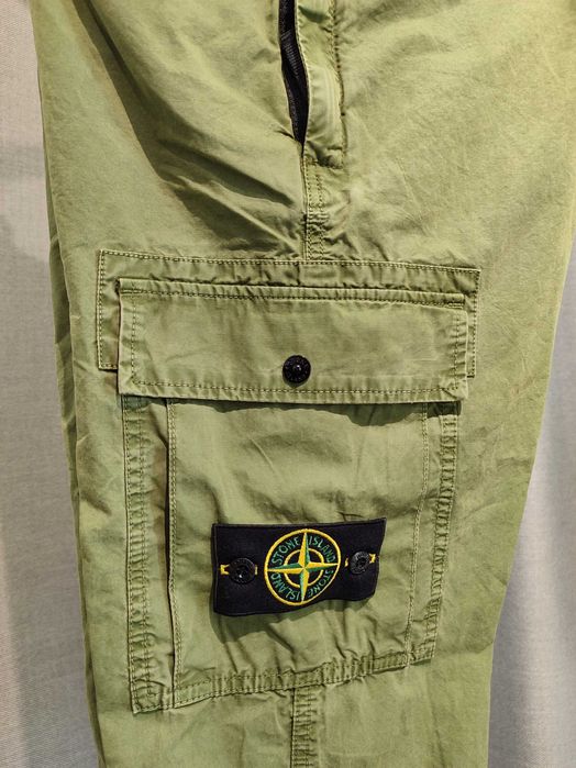 Штани STONE ISLAND 303WA Brushed Cotton Cargo Pants Cold Dyed Olive SI0119-OL