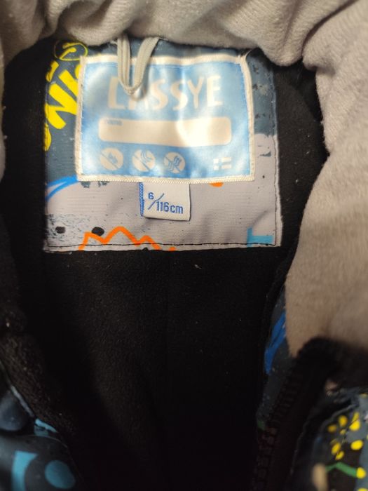 Зимова куртка на хлопчика 116 см