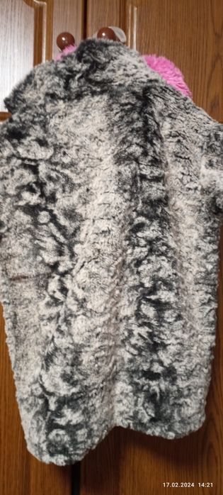 Продам безрукавку