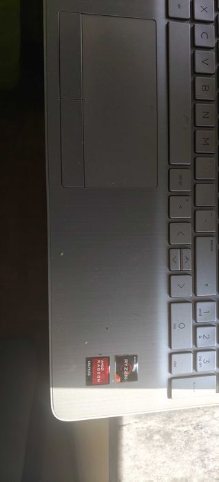 Portátil HP com cerca de 3, 4 anos