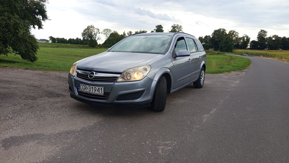 Opel astra H polift 1,3cdti 90km 6-biegów NOWY rozrząd termostat oleje filtry