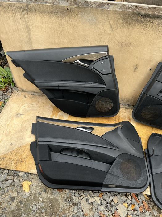 Дверні карти Mercedes E211