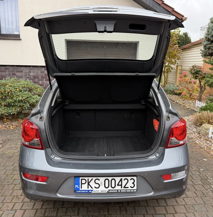 Chevrolet cruze hatchback