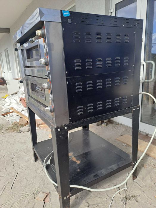 Piec do pizzy, duży, profesjonalny, podwójny, 4x35.