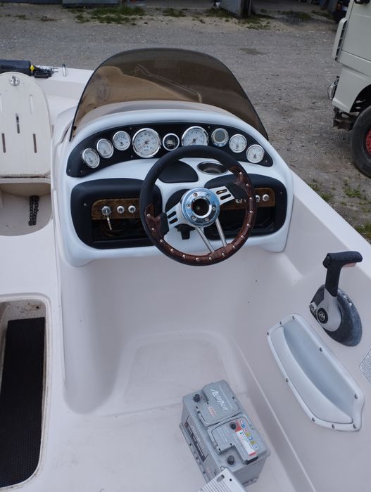 Tahoe 225 CША Баурайдер