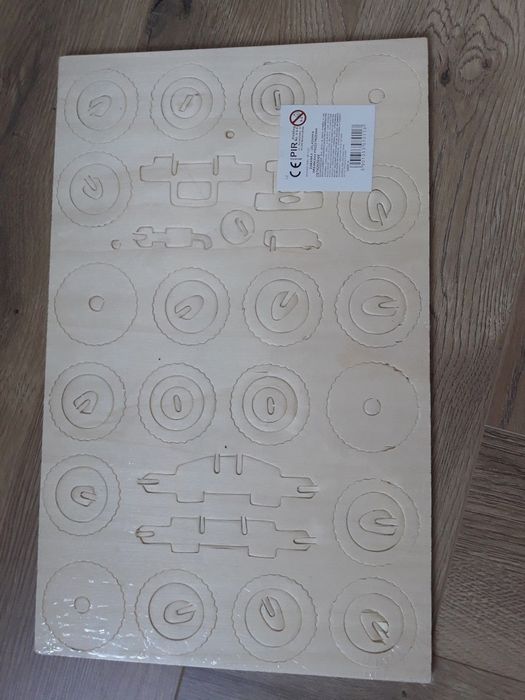 układanka drewniana przestrzenna buldożer