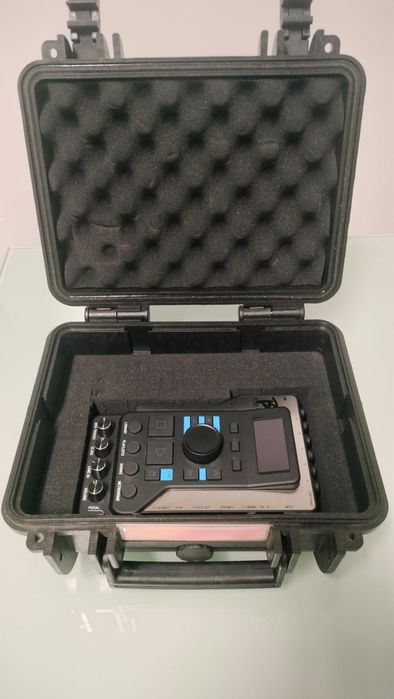 M-Live B.Beat 128GB Limited Edition (com Wi-Fi) + Hardcase Waterproof