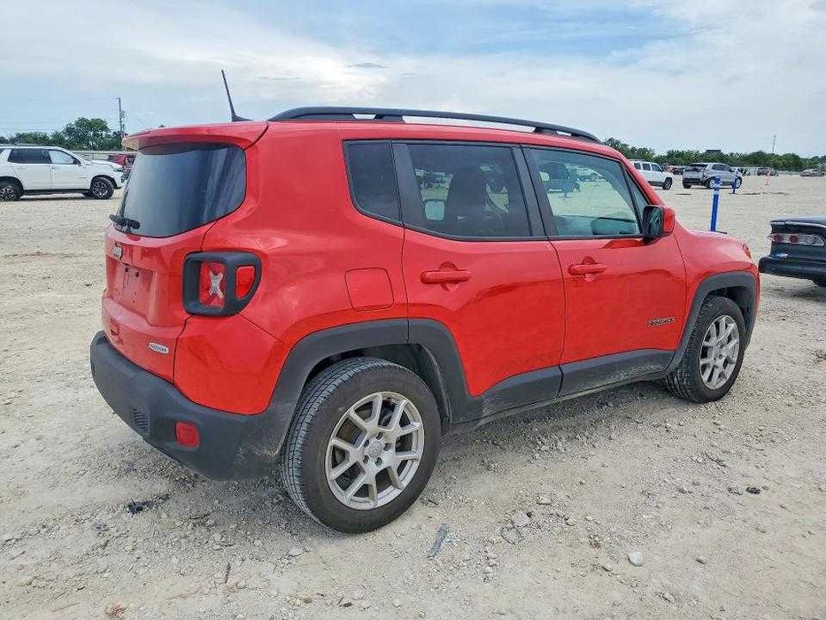 Кросовер Jeep Renegade Latitude