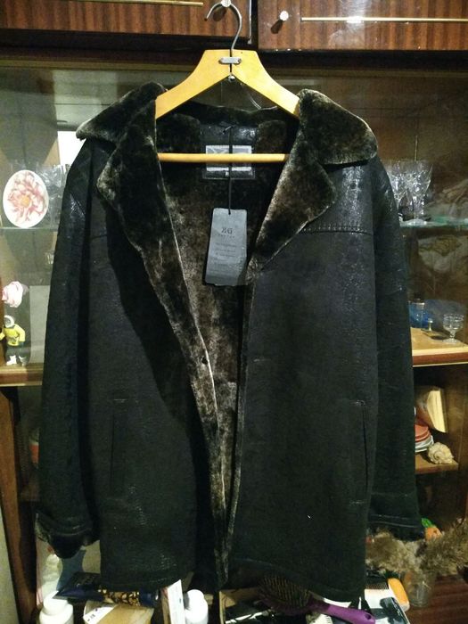 Дублёнка мужская новая.