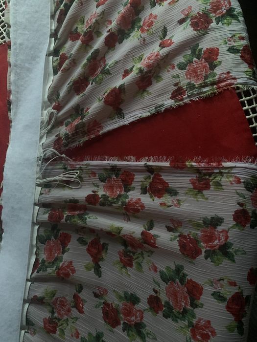 Продам шторы, люстры,