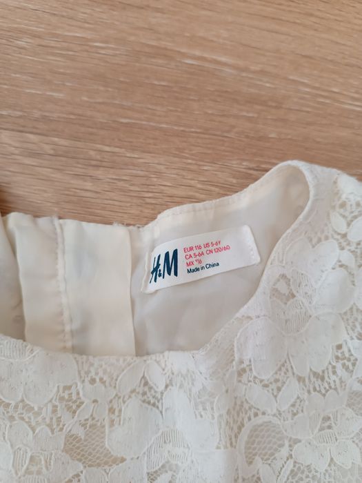 Sukienka koronkowa kremowa HM 116