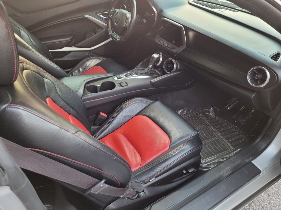 Chevrolet Camaro 6.2 V8