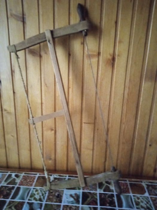 Антикварна пила продам