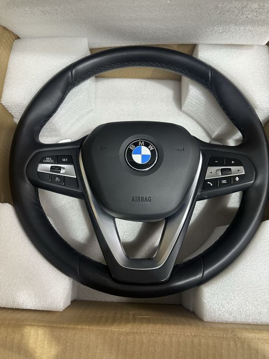 Продам оригінальний  руль+подушка безпеки   BMW X 3 G 01