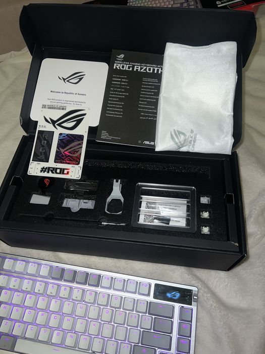 Клавиатура Asus ROG Azoth NX Snow (Белая) на гарантии до Ноября 2026г.