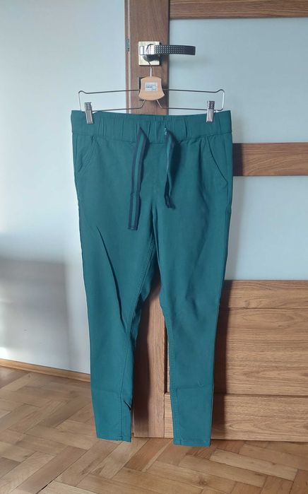 Spodnie damskie zielone, rozmiar 36, Diverse
