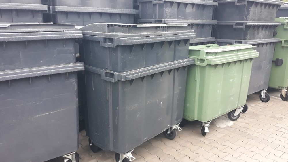 Pojemnik na pasze skrzynia na zboże kontener na  śmieci