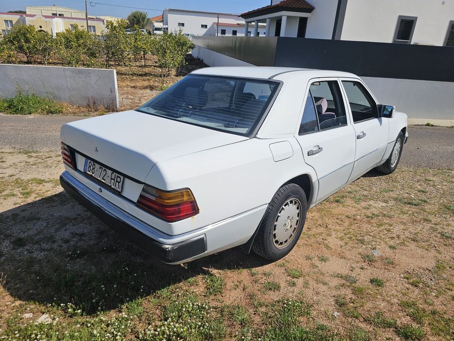 Mercedes-benz E250
