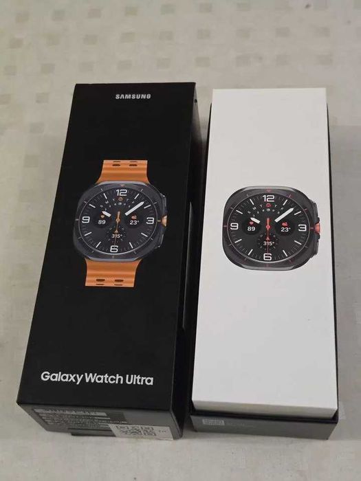 Samsung Galaxy Watch Ultra годинник