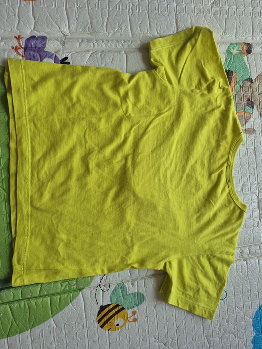 T-shirt benetton tubarão 4A