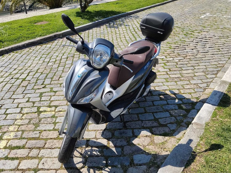 moto Scooter Piaggio 125cc