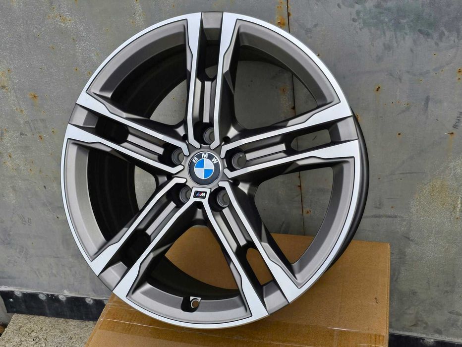 Alufelgi 5x112 18 ET54 BMW 1er F40 F70 2er F44 F45 F46 F76 Styling 819 F40 F70 F44 Grand Coupe  F45 Active Tourer  F46 Gran Tourer  F74 Grand Coupe