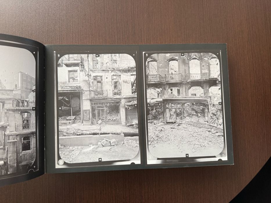 Livro "Chiado em Detalhe" de Álvaro Siza Vieira,
