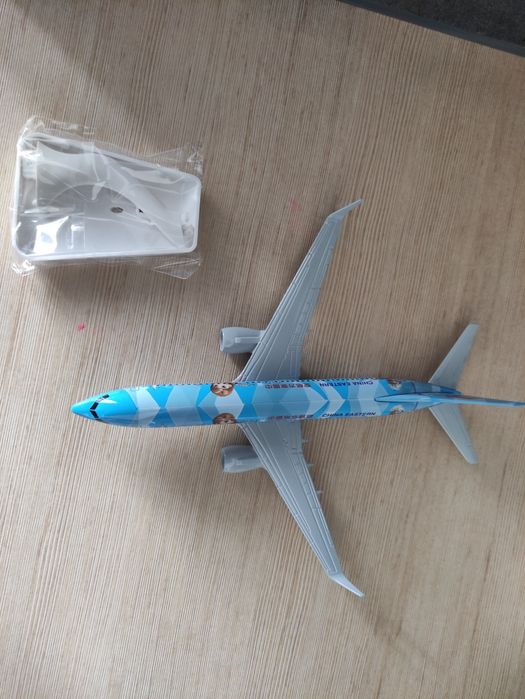 Model  Boeing 737