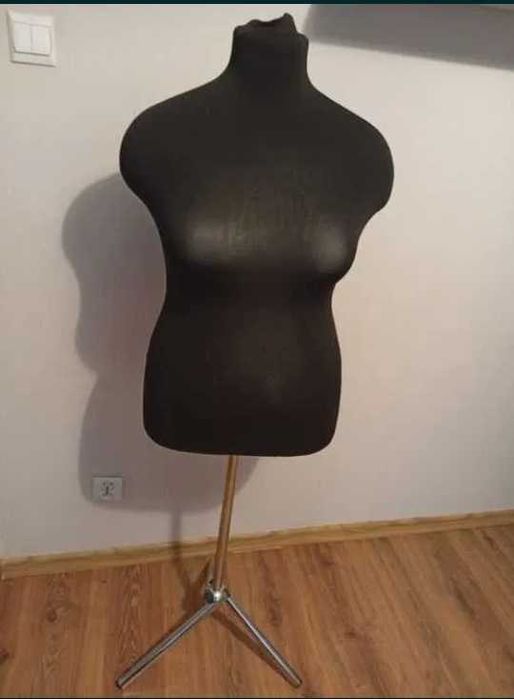 manekin sklepowy PLUS SIZE  XXL jak nowy