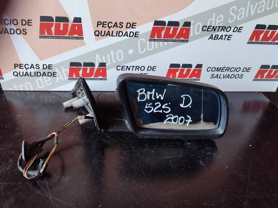 BMW525D2007RETROVISORDIREITO