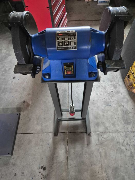 Szlifierka stołowa 400V 1100W podstawa nowe tarcze