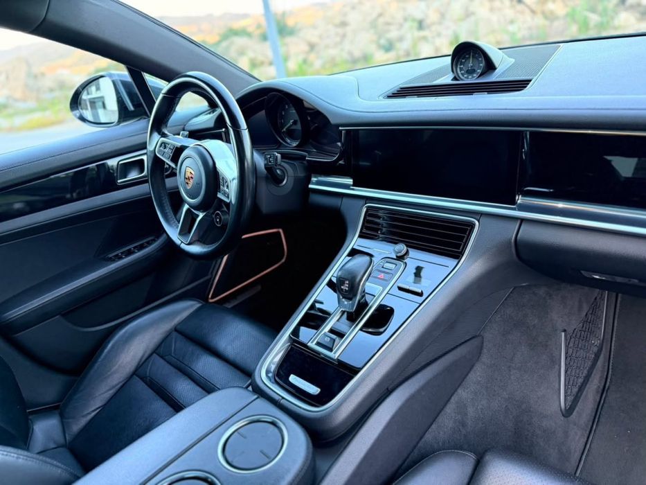 Porsche panamera 4 E-Hybrid — photo 2